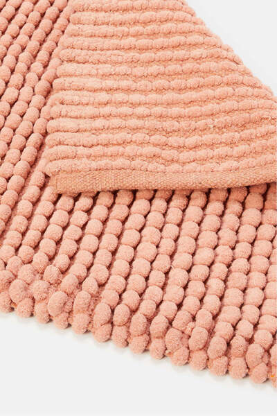 REDTAG Pink Jumbo Bobble Bathmat