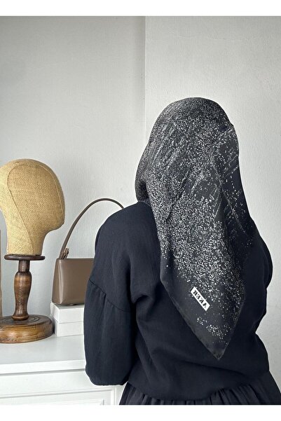 Aker sura ipek eşarp