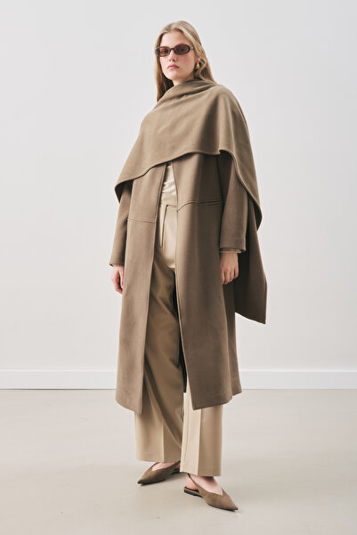 Manuka Soft Clothed Overcoat with Shoulder Straps Khaki