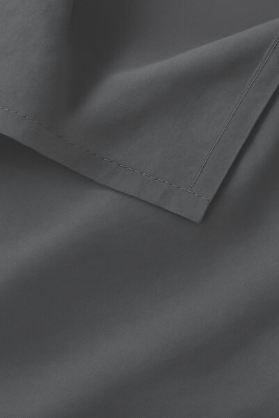 De'Vor Velvet Textured Tablecloth |   Stylish, Soft, Stain-Resistant Gray Tablecloth