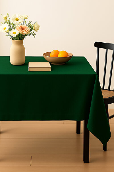 De'Vor Velvet Textured Tablecloth | Stylish, Soft, Stain-Resistant Emerald Green Tablecloth