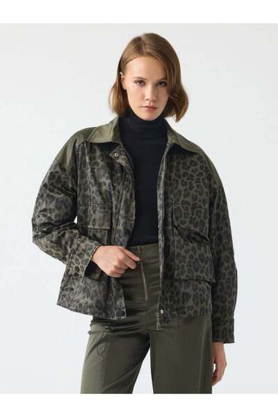 Unique - PARAŞÜT KUMAŞ LEOPAR DESENLİ KISA MONT