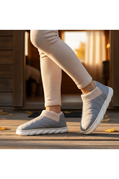 OEM Women's cotton-padded slippers, for indoors or short outdoor outings, H53