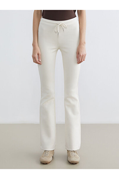 LC Waikiki Beli Lastikli İspanyol Paça Kadın Eşofman Altı