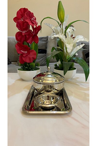 Palaces Large date set in silver, chrome, silver with gold, and silver nickel - 3 pieces