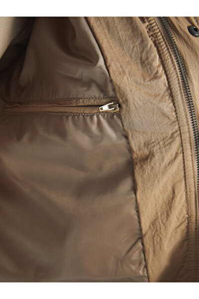 LC Waikiki Чоловіче пальто з коміром-стійкою стандартної форми