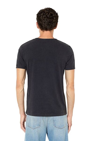 Diesel Men's T-Shirt S