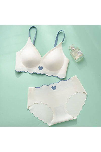 Ece's Desing Heart Detailed Stitch-Free Bra & Panty Set W2005