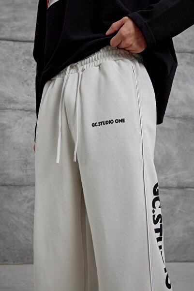 NOMARC Κρεμ Gc Studio Φούτερ με χαλαρή εφαρμογή