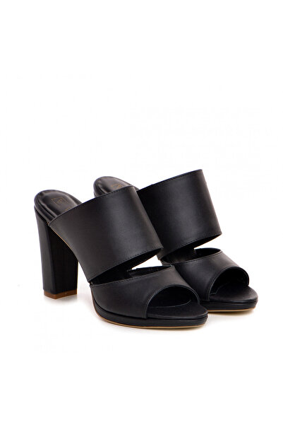 Vanilla Days Cameroon Black Leather Low Block Heel Mules