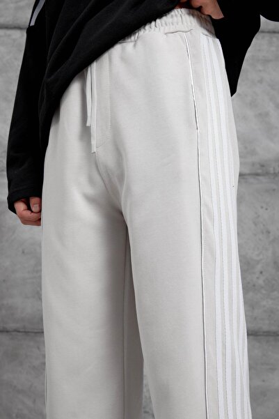 NOMARC Cream Striped Baggy Trackpants