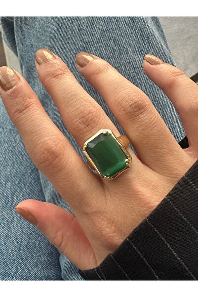 ringbox Gold Big Stone Emerald Green Ring
