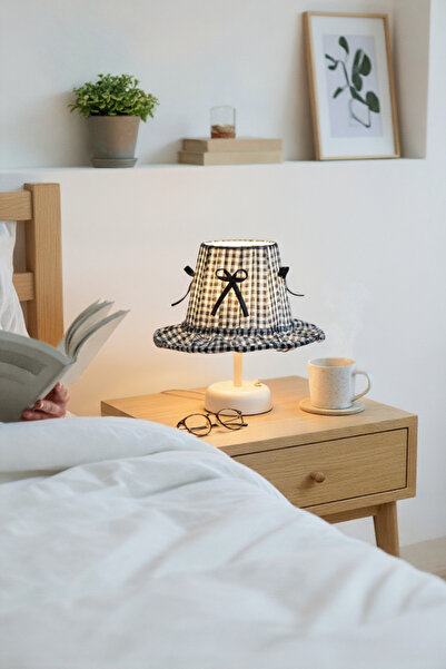 PearlHome Kareli Kumaş Şapka Tasarım Kablosuz Pilli Masa Lambası - Dekoratif ...