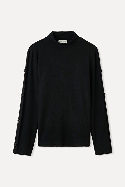 Mudo Stand-Up Collar Button-Detail Sweater