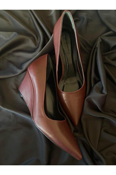 carweza حذاء مينديز بوردو بكعب عريض للنساء