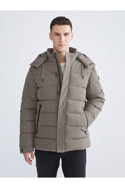 LC Waikiki Vizyon New Season Standard Fit Hooded Men's Puffer Jacket