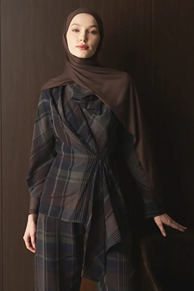 Madame Polo Combed Shawl - Bitter Brown