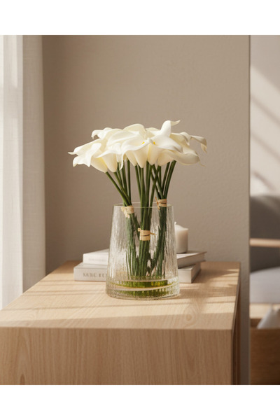 REDTAG White Artificial Calla Lily In Glass Vase