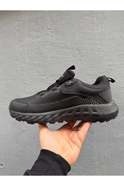 M.P. Мъжки обувки за външно ползване с шнуровка, изключително удобна подметка