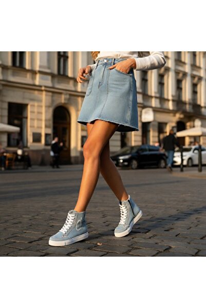 OEM Women's high-top sneakers, lightweight, ideal for all seasons, lace-up and zipper closure, Q983