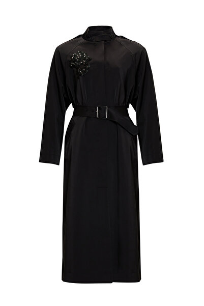 Exquise Stone Embroidered Stand Collar Belted Regular Trench Coat