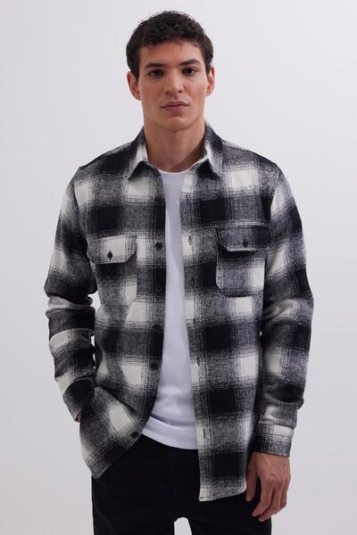 Tudors Men's Slim Fit slim fit double pocket flap sport collar plaid lumberjack shirt
