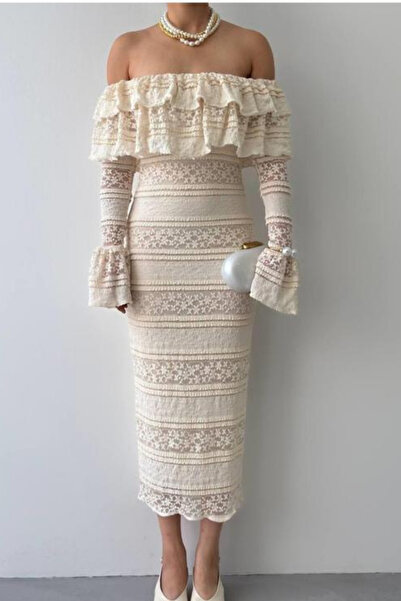 thesunfyre Women's Madonna Collar Ruffled Premium Lace Dress