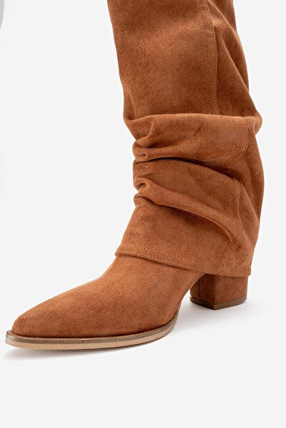 LuviShoes Elaris Tan Suede Bellows Women's Thick Heeled Boots