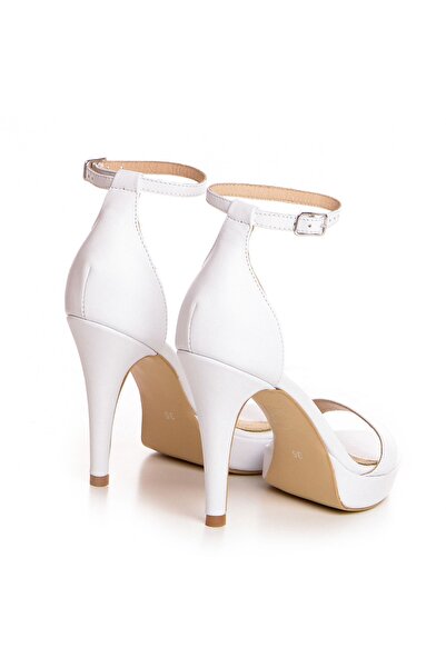 Vanilla Days Vienna White Leather Sandals with Slim Low Heel