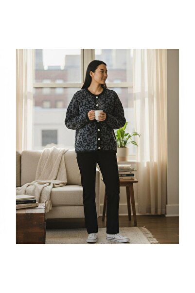 DLC Tekstil Leopard Pattern Wool Sweater-Cardigan