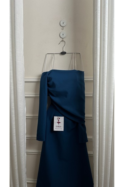 Onila Soft blue dress with sleeves