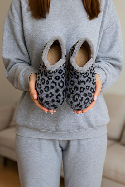 redtan Woman |   Leopard Patterned Slippers |   Home Boat |   Lightweight Slip Sole |   Home Shoes