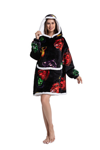 TillyBilly Sweatshirt blanket with sleeves, hood and pockets, BEAST model