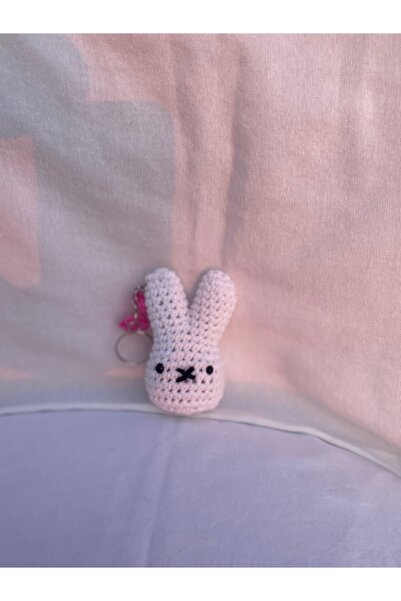 crafted by Nilüfer miffy charm amigurumi