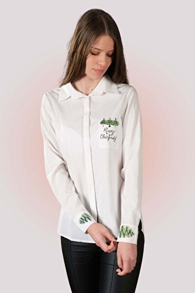 Suavette Festive Hand-Painted Christmas Shirt Made of Bamboo and Cotton