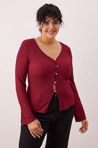 Trendyol Curve Cherry V-Neck Button Accessory Detailing Seersucker Knitted Plus Size Blouse Tbbaw26Af00068