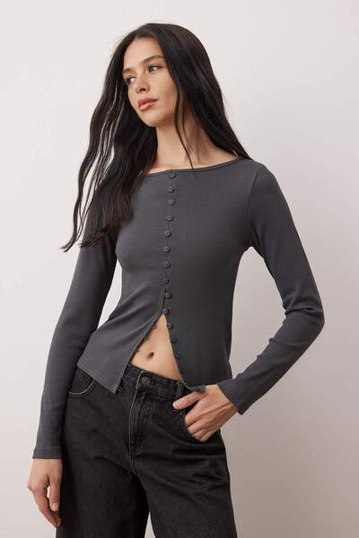 Trendyol Collection Πλεκτή μπλούζα με λεπτομέρεια με κουμπιά ανθρακί κοτλέ ελαστική κανονικού μεγέθους TWOAW25BZ00030