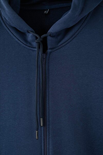 Trendyol Collection Μπλε ναυτικό μεγάλου μεγέθους φούτερ με κουκούλα με φερμουάρ και εσωτερικό φλις βαμβακερό φούτερ TMNAW24AO00003