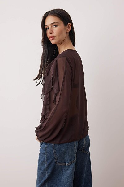 Trendyol Collection Кафява блуза с набори в стил бохо TWOAW26GO00045