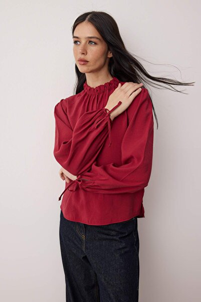 Trendyol Collection Special Collection Red Balloon Sleeve Stand Collar Modal Woven Blouse Twoaw26Bz00145