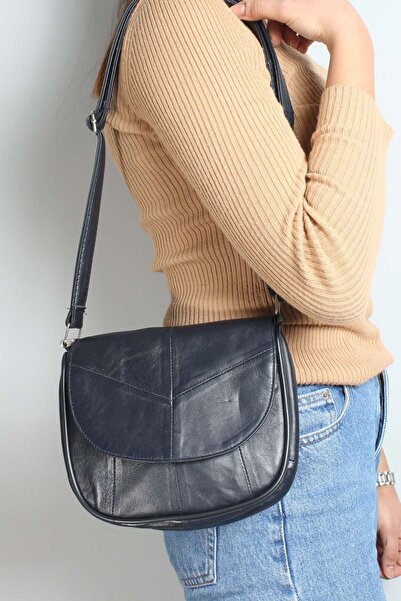 ÖZGÜRÜM Women's Leather Black Handbag 969ca457