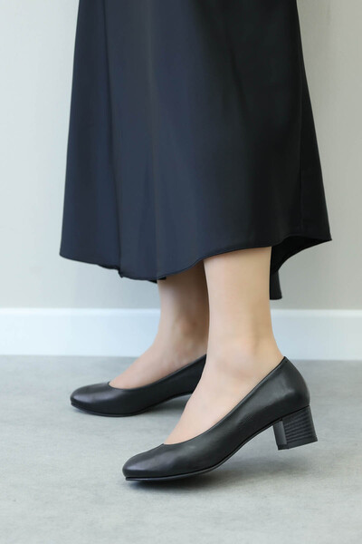 FAST STEP Hakiki Deri Kadın Kalın Topuklu Ayakkabı 792ZA057