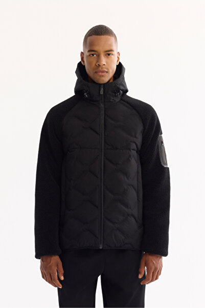 Avva Erkek Siyah Kapüşonlu Rüzgar Geçirmez -5 Dereceye Dayanıklı Peluş Regular Fit Mont A52Y6077