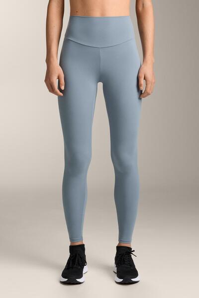 Oysho Comfortlux high rise bilek hizasında tayt