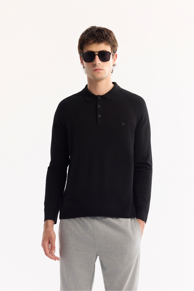 Avva Men's Black Polo Neck Buttoned Soft Touch Textured Knitwear Regular Fit Sweater A52Y5030