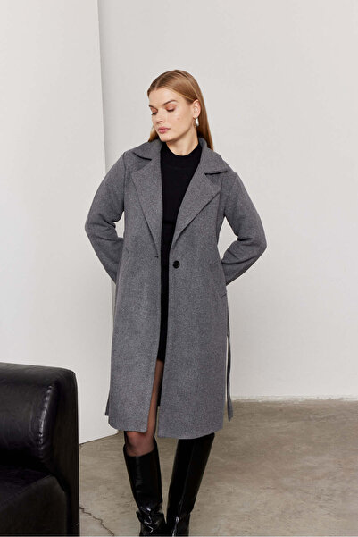 SevdeUgur Women's Gray Anthracite Belted Buttoned Cashmere Coat / Sevde Ugur