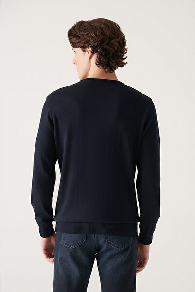 Avva Men's Navy Blue Crew Neck Cotton Knitwear Sweater E 005105