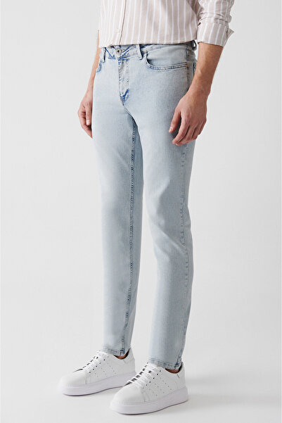 Avva Férfi világoskék, koptatott, rugalmas farmernadrág E003512