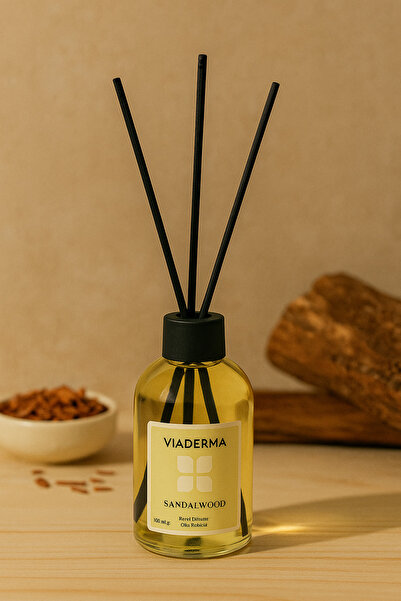 Viaderma Sandal Ağacı Aromalı Bambu Çubuklu Oda Kokusu 100 ml - Doğal, Ferah ve Uzun Süreli Koku