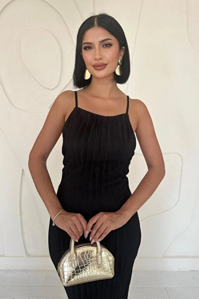 Modayakamoz Black Pleated Halter Neck Dress
